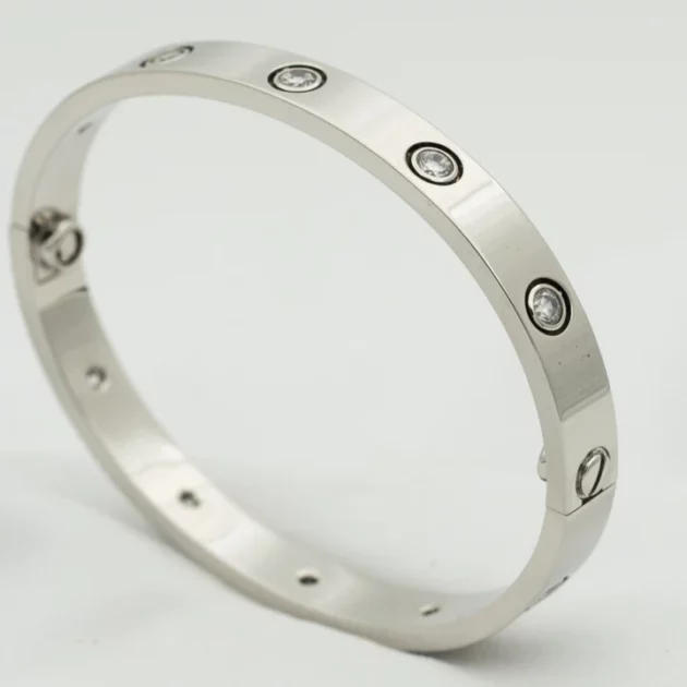 LO-VE Bracelet 6mm 10 Diamonds - Image 2